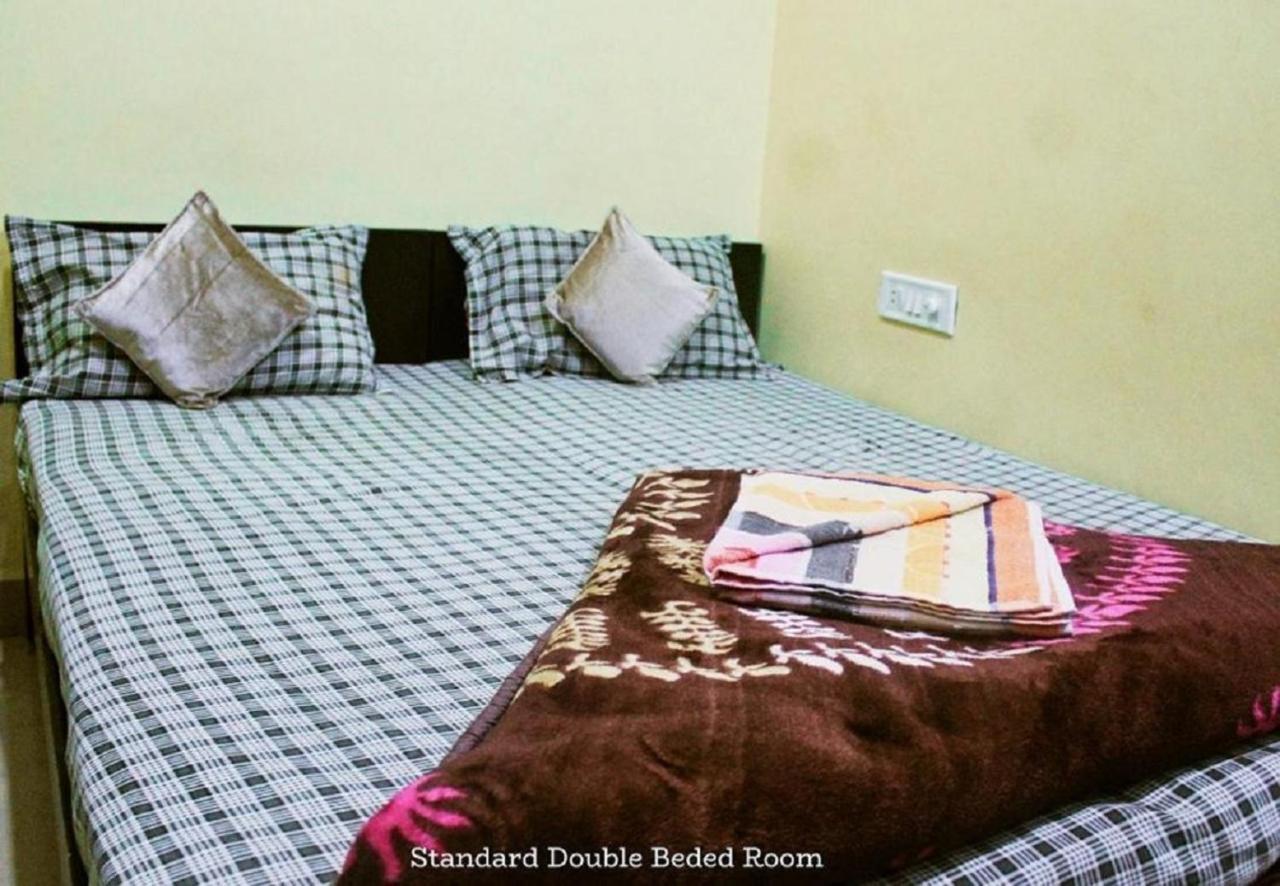 Mansarovar Guest House Ujjain Esterno foto