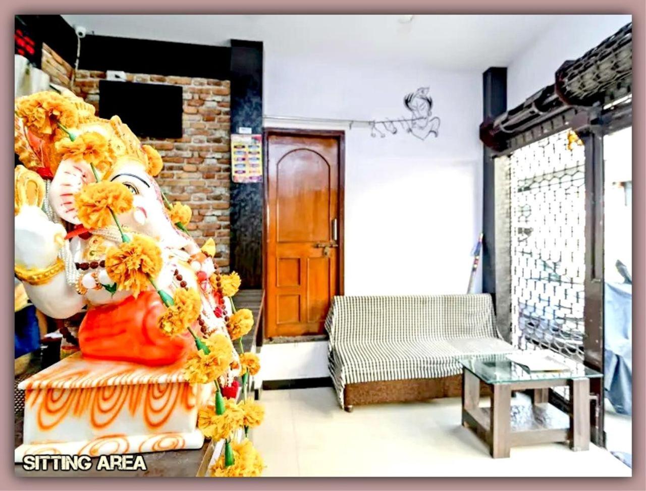 Mansarovar Guest House Ujjain Esterno foto